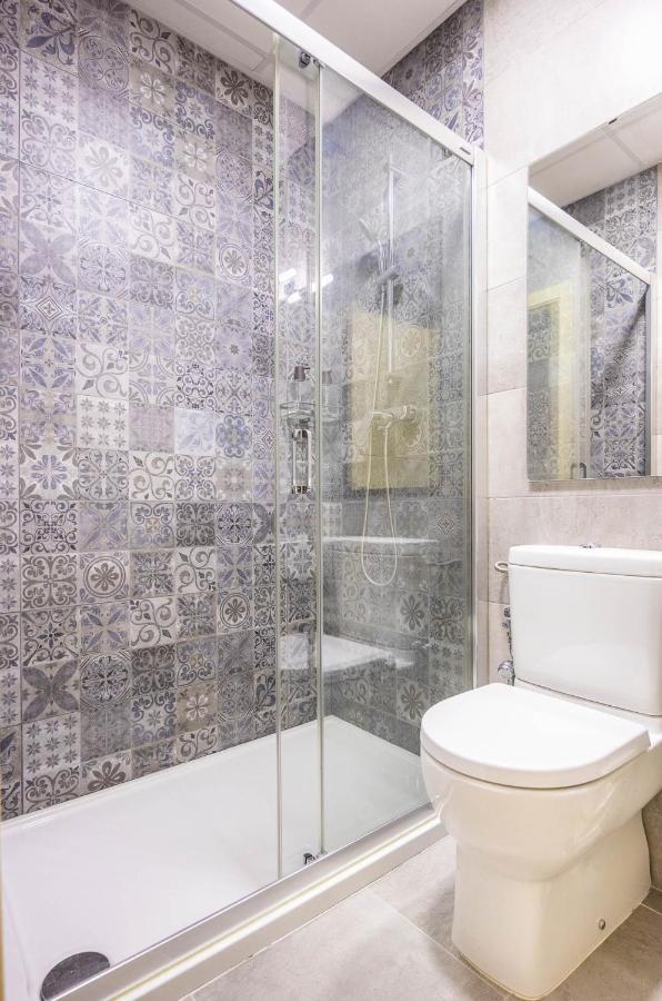 Apartamento Hercules - Vacacional Sevilla Екстериор снимка