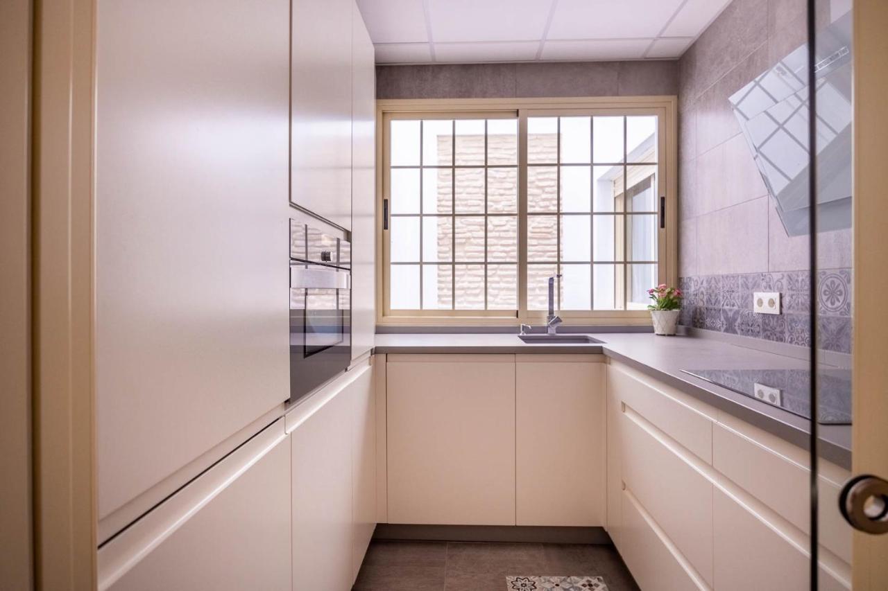 Apartamento Hercules - Vacacional Sevilla Екстериор снимка